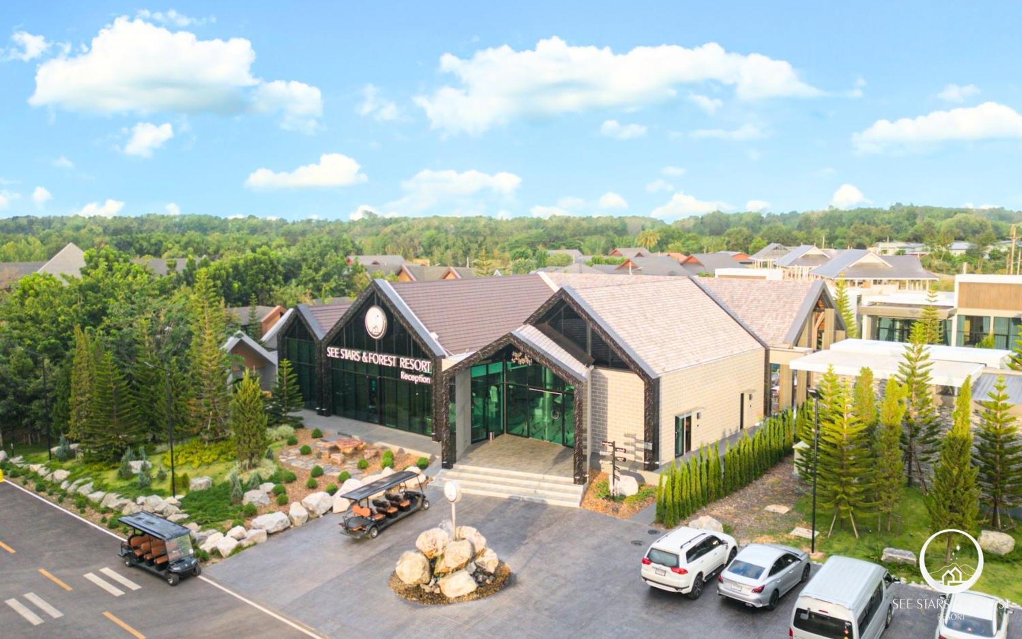 See Stars & Forest Resort Amphoe Sawang Daen Din Exterior foto