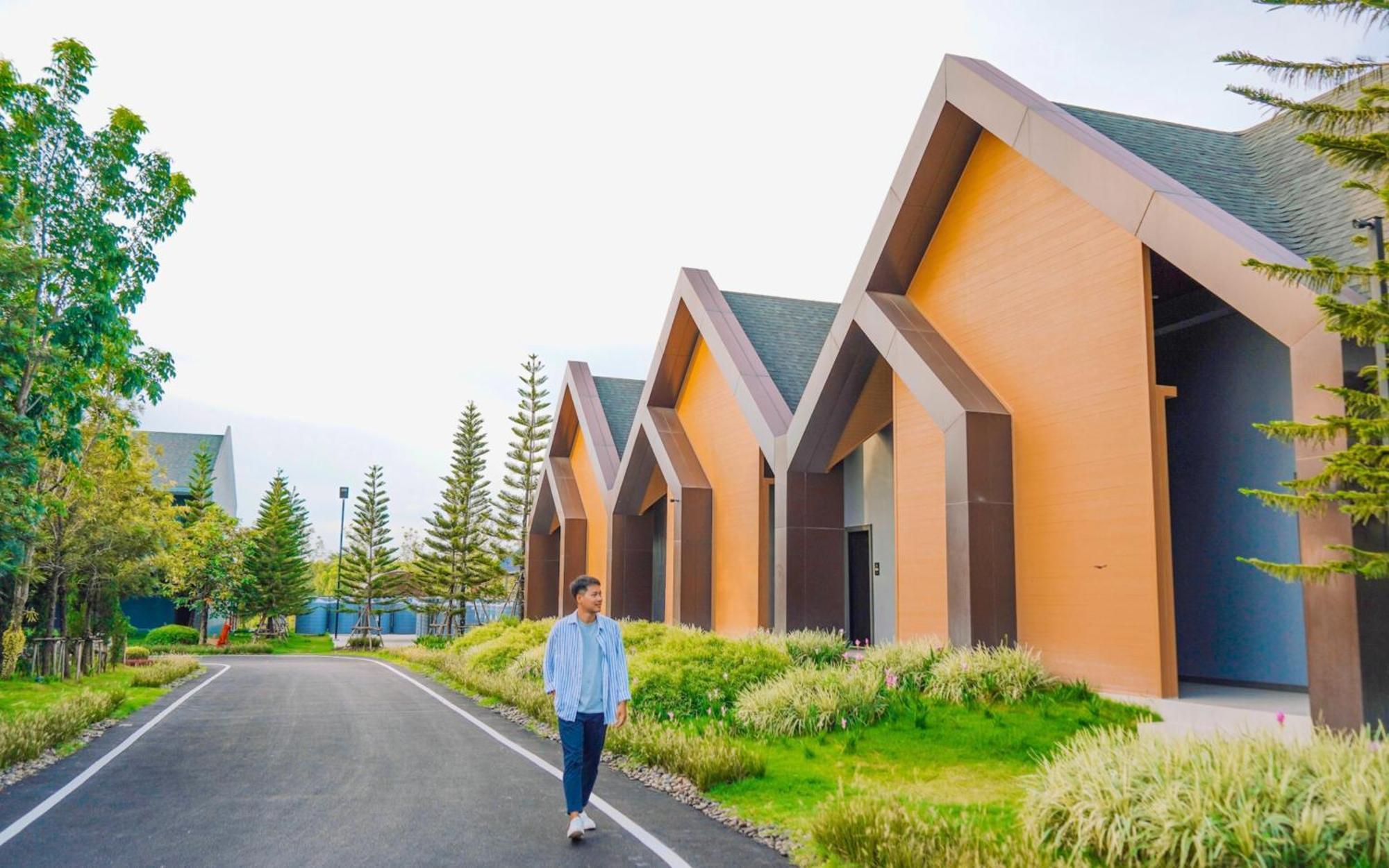 See Stars & Forest Resort Amphoe Sawang Daen Din Exterior foto